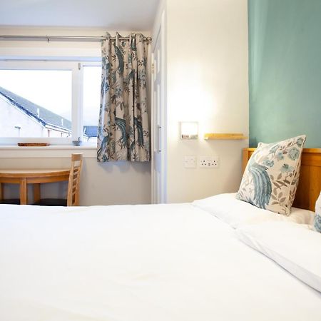 Hotel Taigh Toilichte Fort William Exterior foto