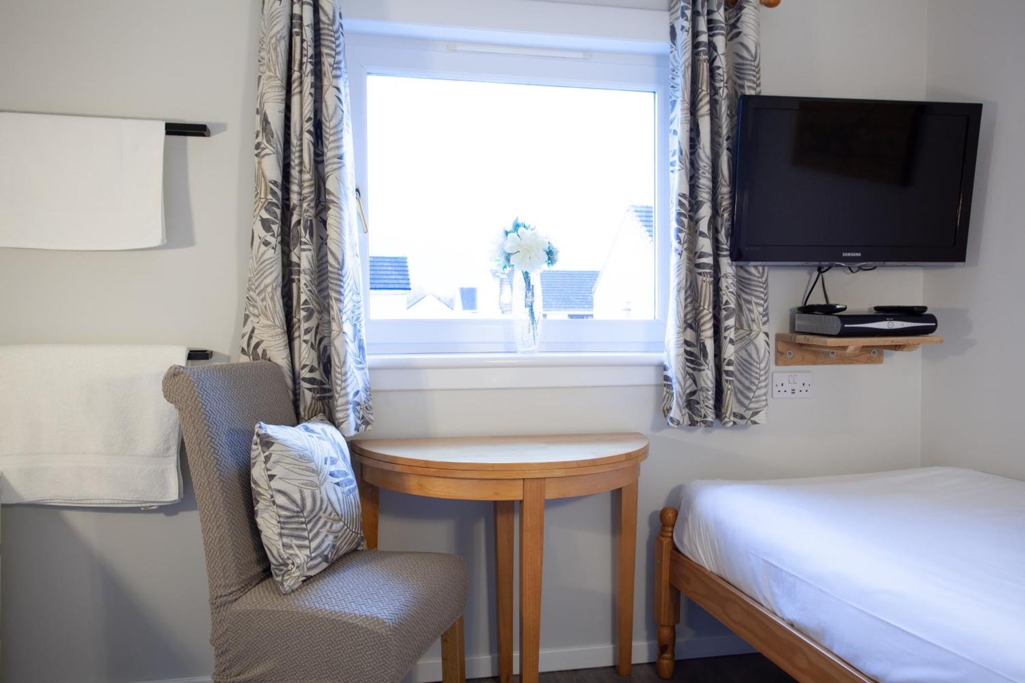Hotel Taigh Toilichte Fort William Exterior foto